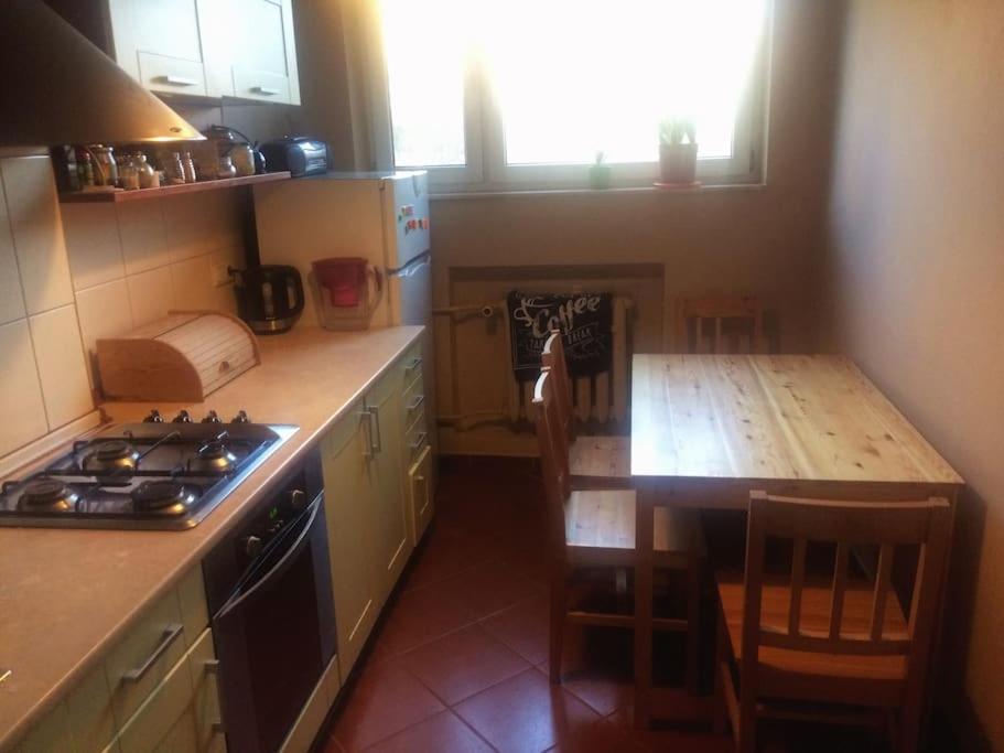 Room, комната, Miedzy Airport Wro A Centrum * Breslau
