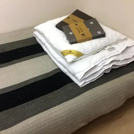Nice Room, Комната, Pokoj Miedzy Airport Wro A Centrum Wroclaw Exterior photo